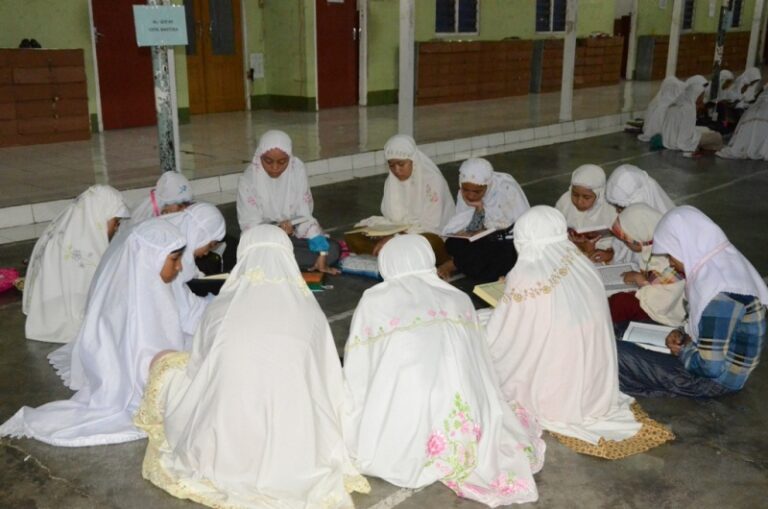 BIMBINGAN MEMBACA AL-QUR’AN
