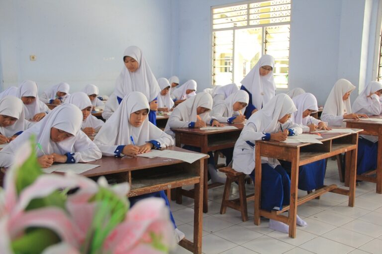 Gontor Putri 3: Ulangan Umum Kenalkan Santriwati Arti Ilmu