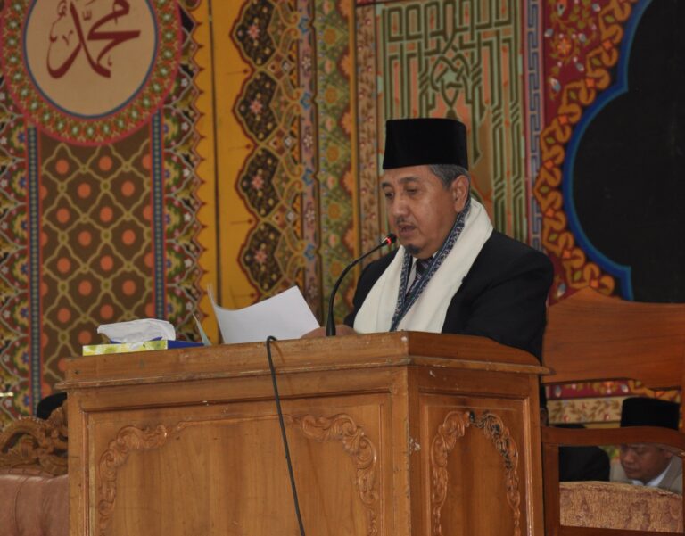 Kyai Syukri Zarkasyi: Gontor, Lembaga Pendidikan Swakelola
