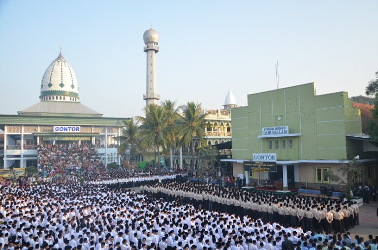 Menuju 90 Tahun Pondok Modern Darussalam Gontor