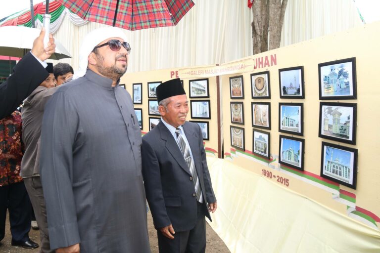 PMDG Putri Kampus 1 Resmikan Masjid Mahronnisa ‘Masjid Cinta’