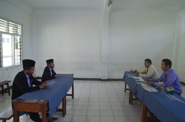 Siswa Akhir KMI 2016 Akhiri Masa Ujian Lisan