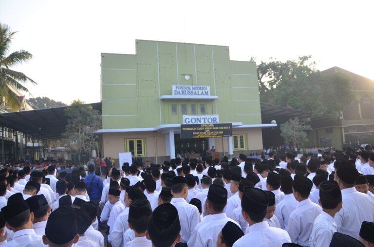 Gontor Awali Tahun Ajaran Baru