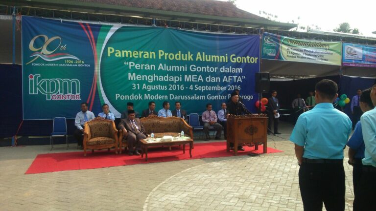 Peringatan 90 Tahun Gontor Hadirkan Pameran Produk Alumni