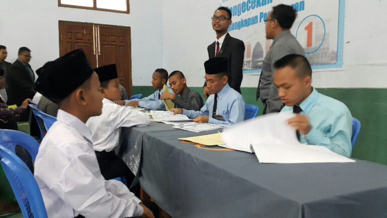 Sebanyak 544 Orang Calon Pelajar Telah Terdaftar di Hari Kedua