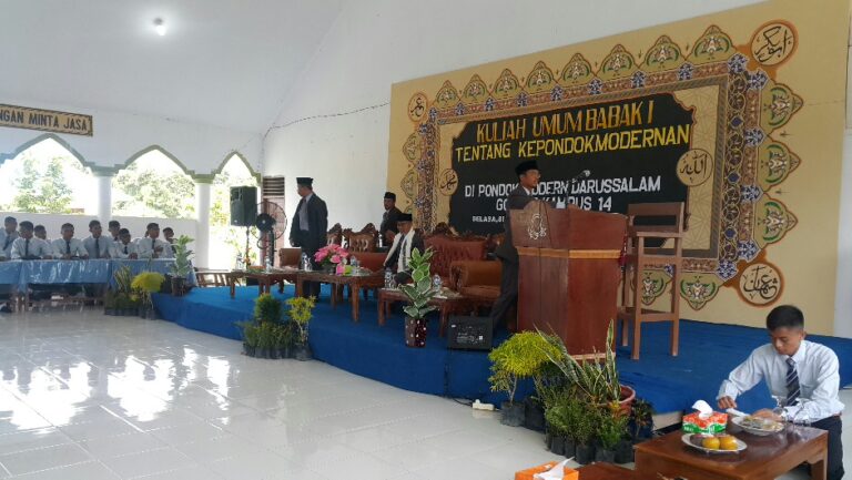 Kuliah Umum Babak I Pondok Modern Darussalam Gontor Kampus 14 Sungai Mandau Siak