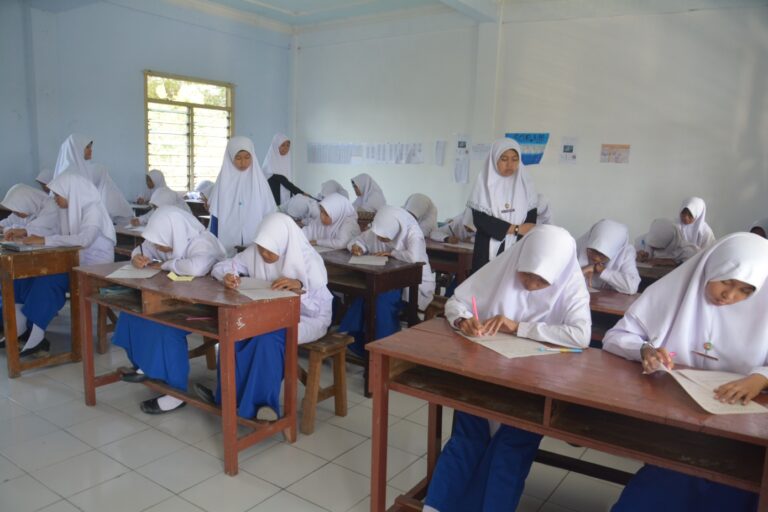 Gontor Putri Kampus 5 : Pentingnya Mengadakan Ujian Pelajaran Sore