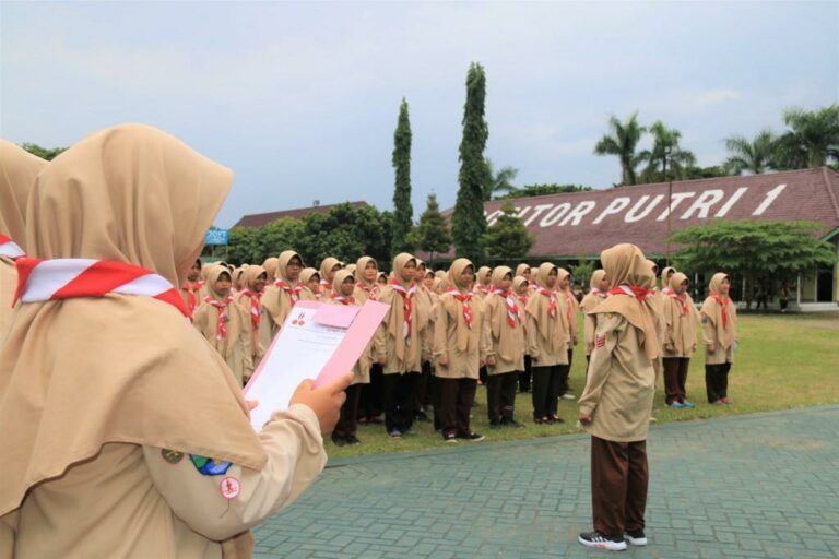 Perkemahan Kamis-Jum’at; Mencetak santriwati bersifat mukmin yang kuat iman, ilmu, akal, dan juga badannya.