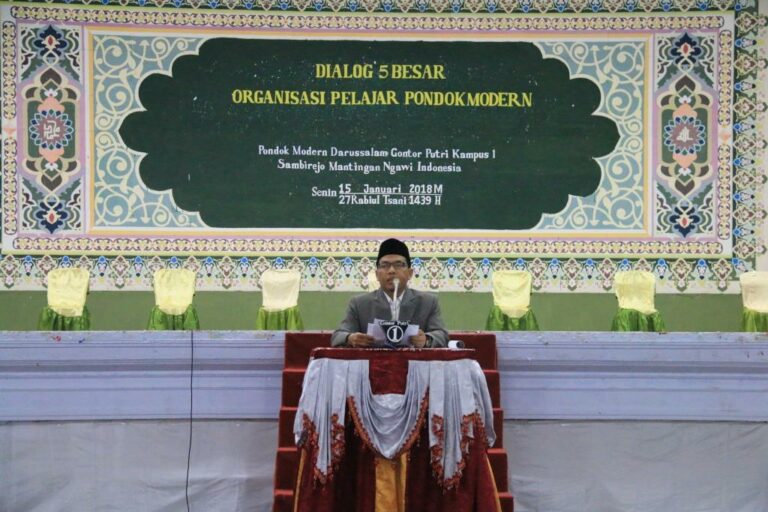 Menumbuhkan Jiwa Kepemimpinan dengan Pemilihan Utusan Konsulat dan Dialog 5 Besar