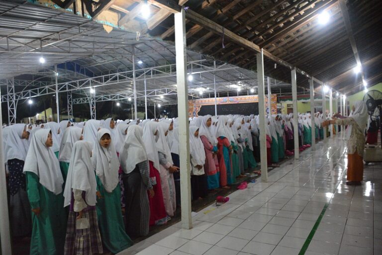 HYMNE OH PONDOKKU, BUKAN SEKEDAR NYANYIAN