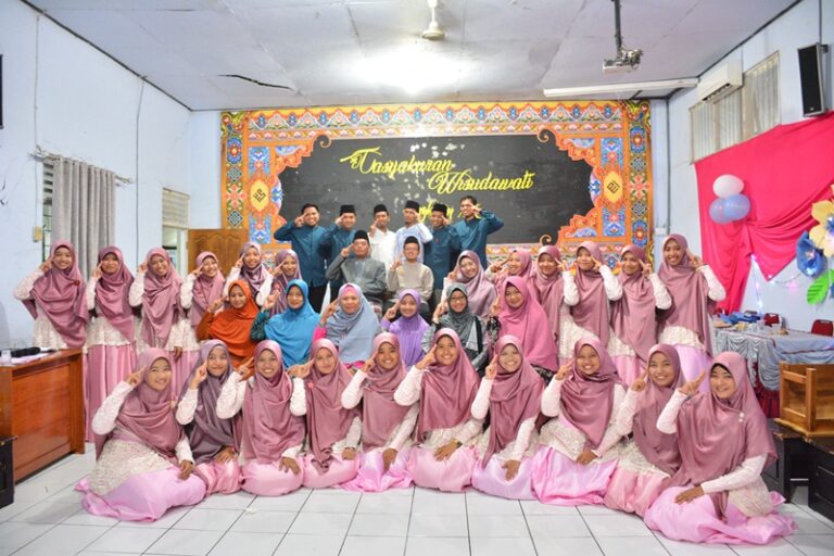Tasyakuran Wisudawati Angkatan XXX