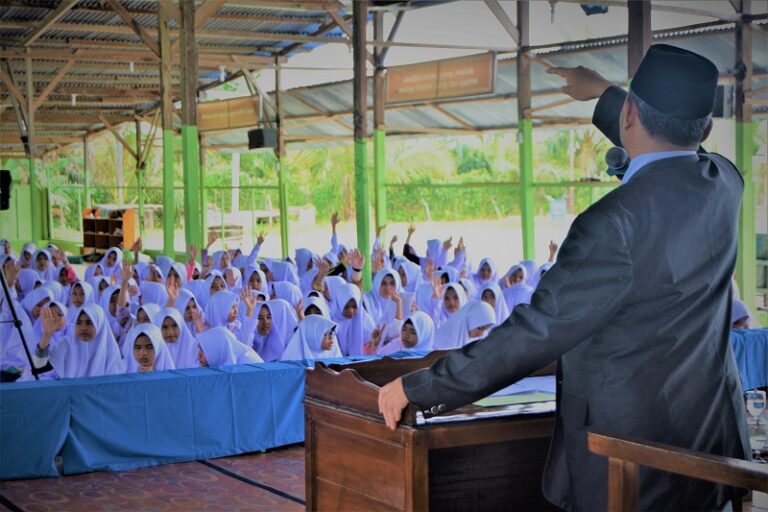 Pembukaan Tahun Ajaran Baru: “Kapal Telah Berlayar, Pantang Turunkan Jangkar!”