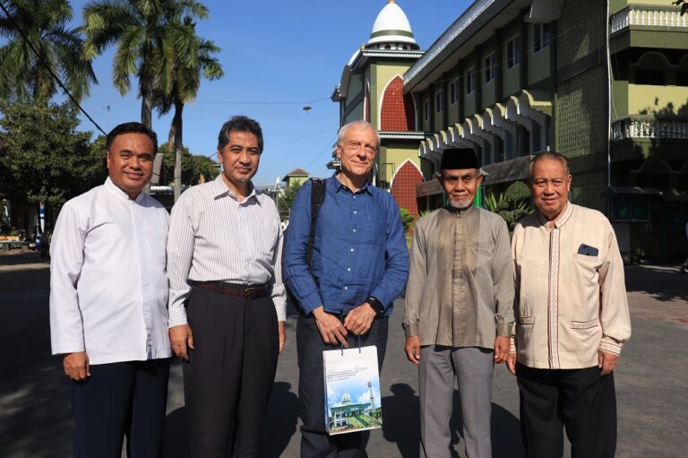 Prof. Martin van Bruissen, Guru Besar Utrecht University Kunjungi PMDG
