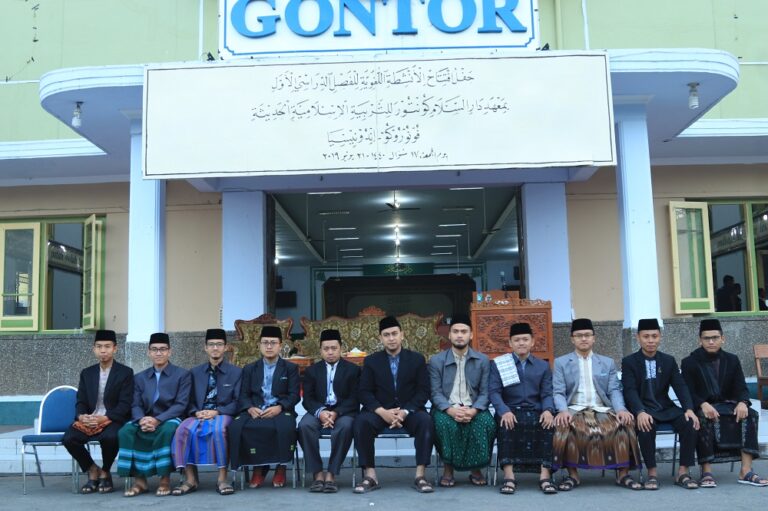 Kegiatan Bahasa Resmi Dibuka untuk Semester Pertama
