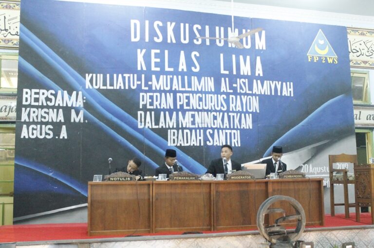 Diskusi Umum Tingkatkan Kualitas Akademis Siswa Kelas Lima