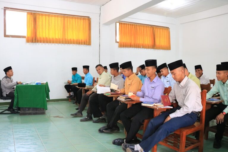 Tahsin Qira’ah Kembali Tingkatkan Kualitas Bacaan Al-Qur’an Santri