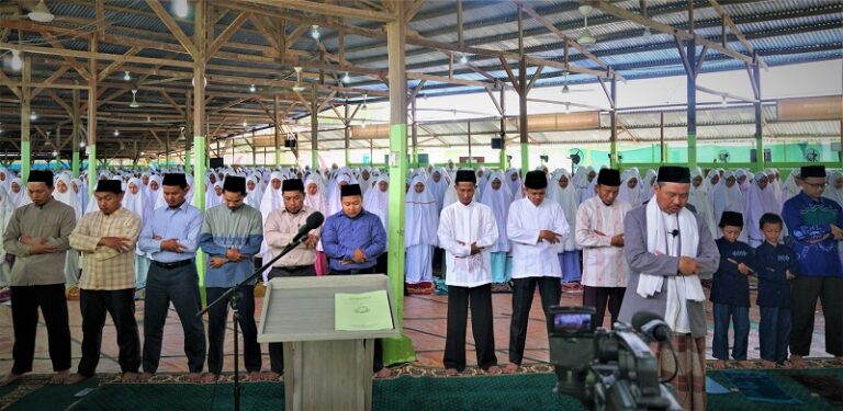 Ajarkan Aqidah, Pengasuhan Selenggarakan Shalat Kusuf