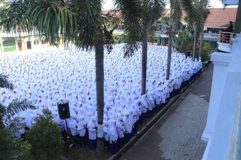 Memperbaharui Niat Baru di Tahun Ajaran Baru