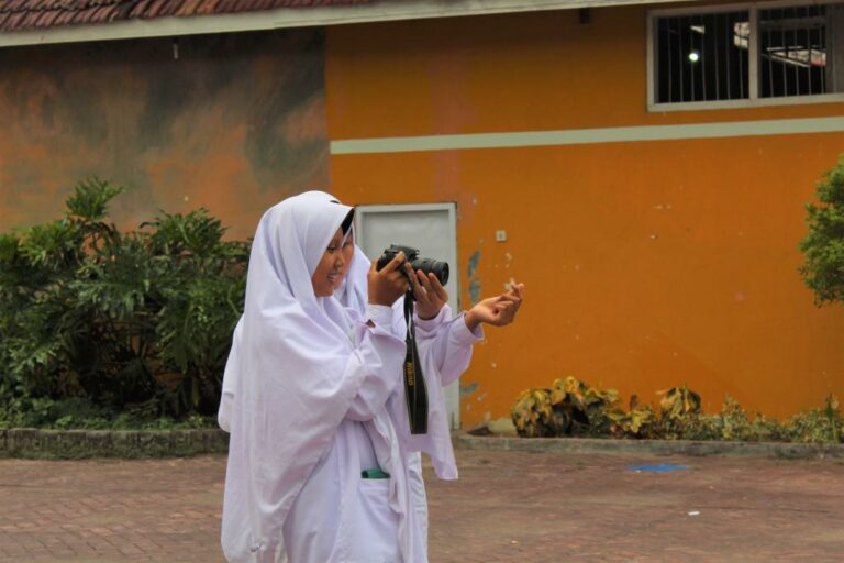 Seminar Fotografi Kenalkan Teknik Dasar Fotografi dan Sinematografi