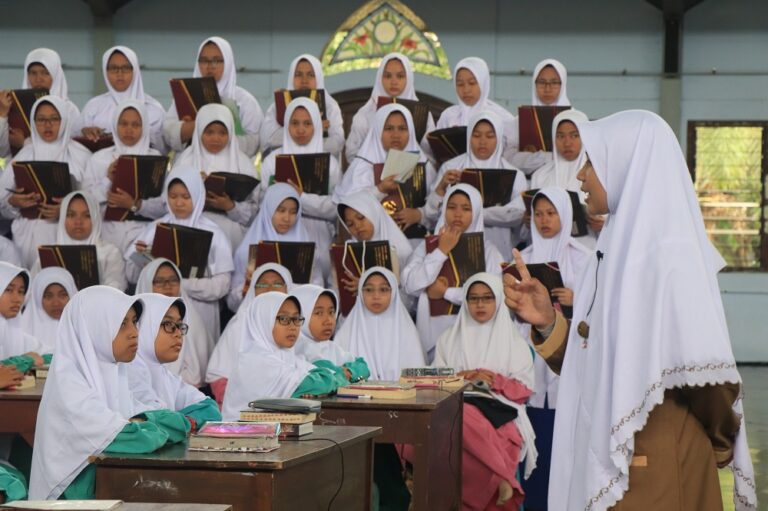 Kampus ISID Kediri Berjaya di Muharram Olympiad 1434