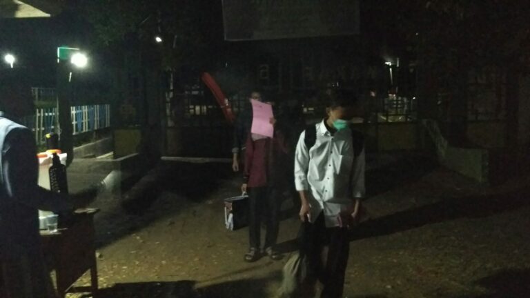 Tanamkan Nilai Kemasyarakatan Dengan Menjadi Relawan