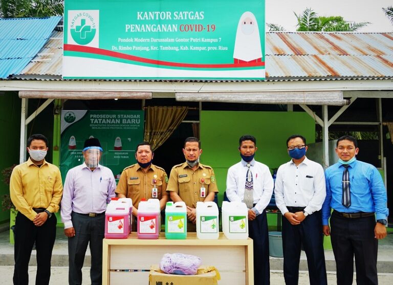 Pemerintah Riau Beri Bantuan Masker dan Handwash Soap