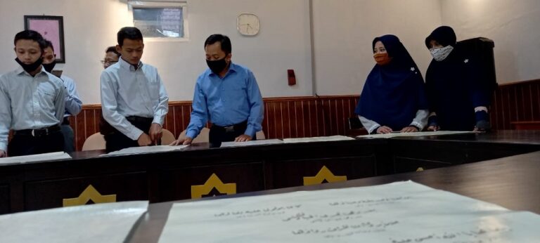 Unida Putri Kembali Menggelar National Calligraphy Competition