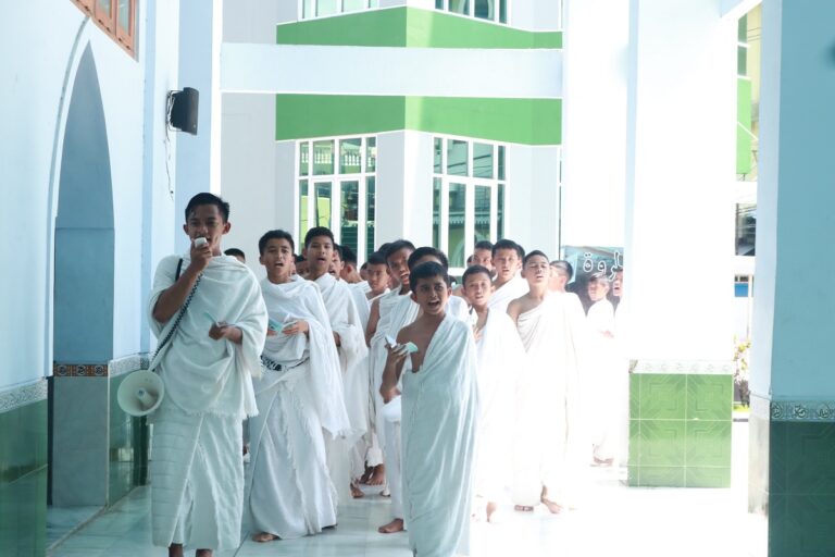 Tingkatkan Pemahaman Islam Melalui Praktik Manasik Haji