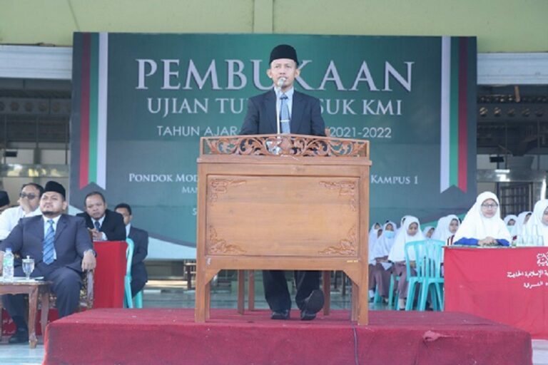 Penerimaan calon santriwati baru; awal langkah untuk memajukan umat dan bangsa
