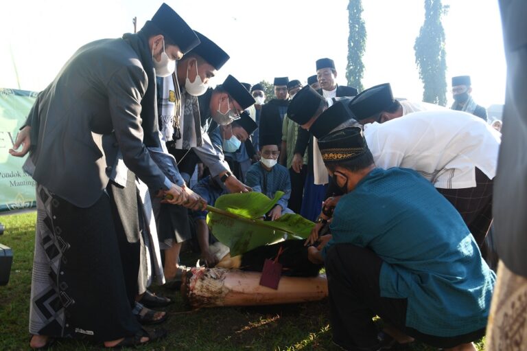 K.H. Syamsul Hadi Abdan, “Hari ini Merupakan Hari Bersejarah”