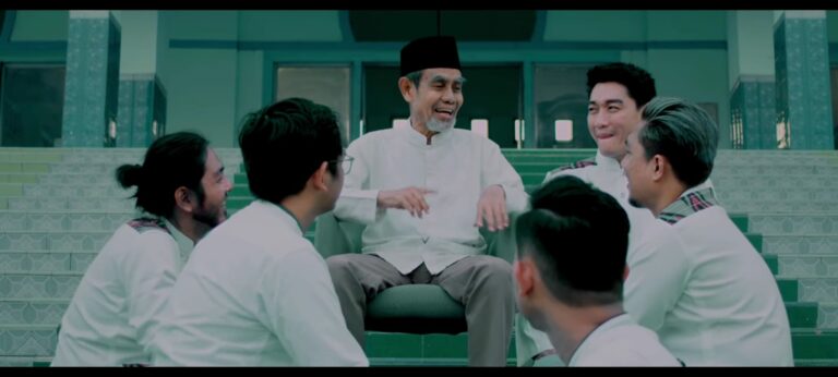 Gontor Voice Kolaborasi dengan Lima Vokalis Nasional Hadirkan Pesan Kemanusiaan
