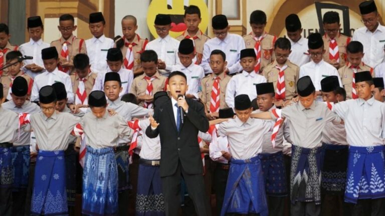 Lomba Vocal Group Tampil Beda