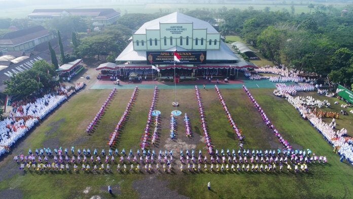 Api Perjuangan Dalam Apel Tahunan Pekan Perkenalan Khutbatu L ‘arsy