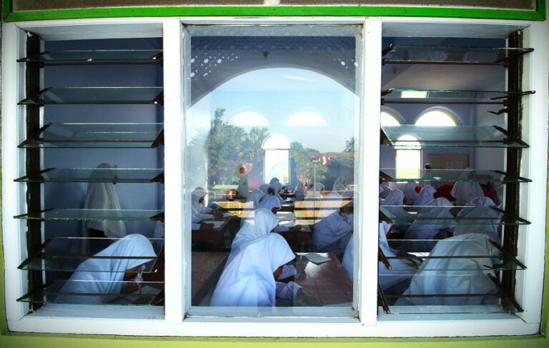 Ujian Tulis: 174 Guru Bertugas Mengawas