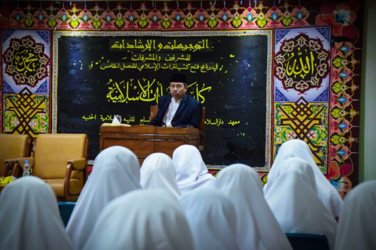 Hadapi Fathu-l-Kutub, Para Pembimbing Diarahkan