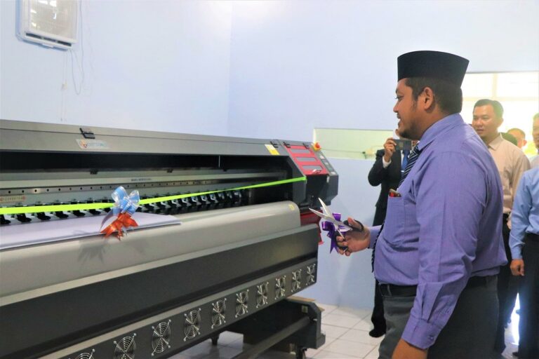 Topang Kebutuhan Percetakan,  YPPWPM Mantingan Resmikan Unit Usaha Khizanah Digital Printing