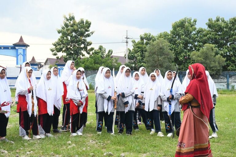 Maksimalkan Wujud Motto Pondok “Berbadan Sehat” dalam Pelatihan Pelatih dan Wasit