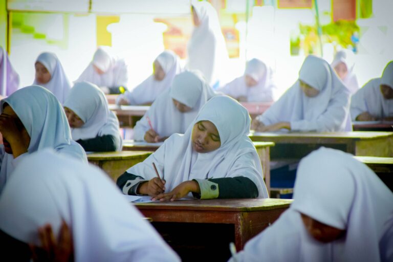 Selangkah Menuju Alumni, Siap Hadapi Ujian Tulis Akhir KMI