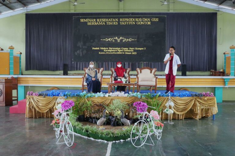 Seminar Kesehatan Reproduksi dan Gizi bersama Tim Rumah Sakit Yasfin