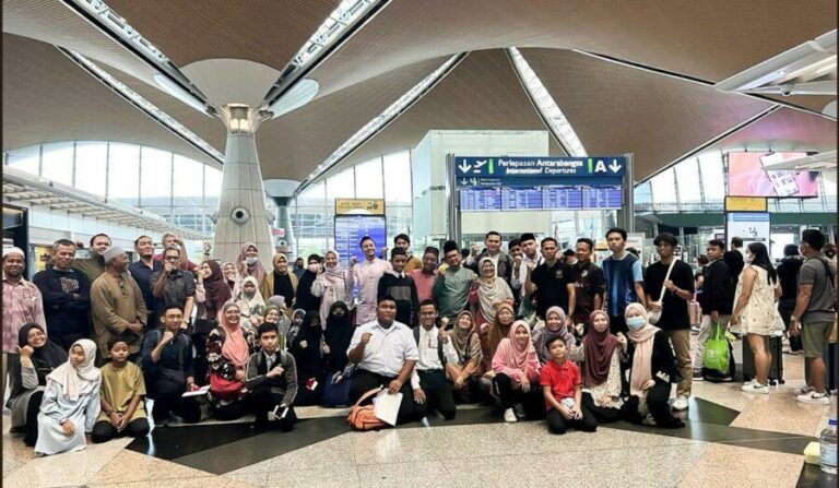 PMDG Sambut Kedatangan Santri Baru dari Mancanegara