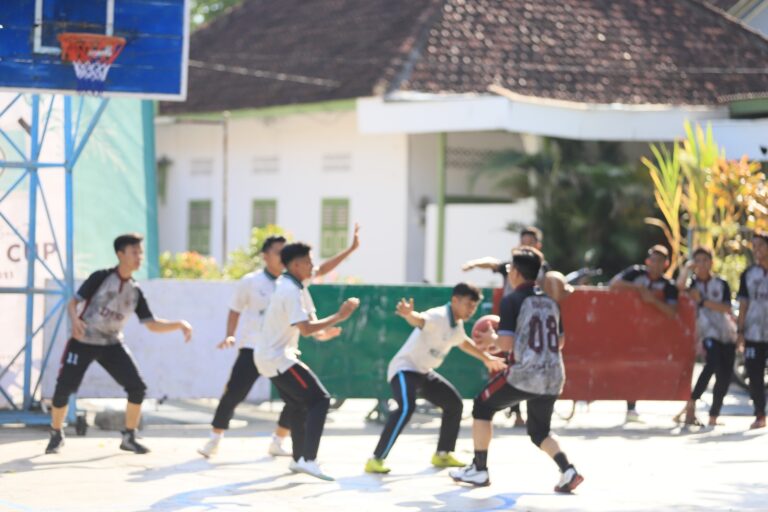 Dema Cup 1445 H: Guru Tahun Pertama Sabet Gelar Juara Umum