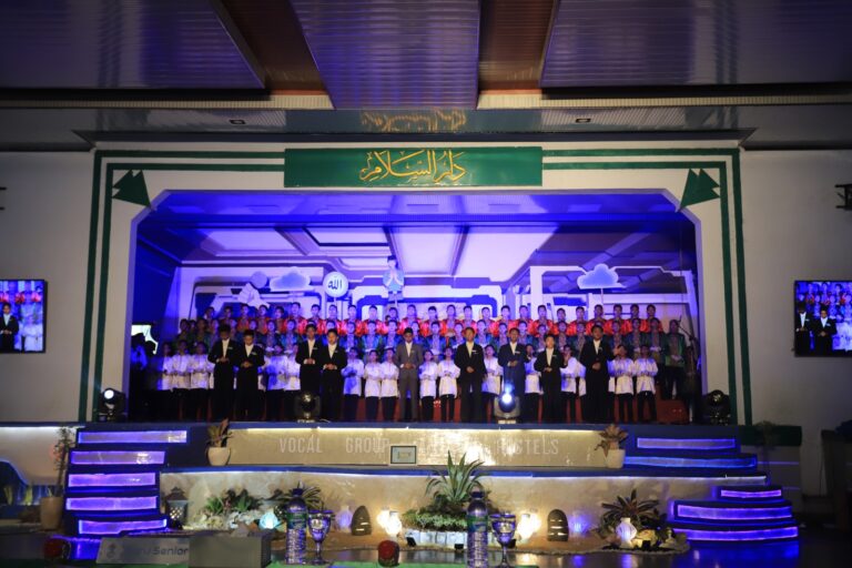 Vocal Group Among Hostel Eratkan Kebersamaan Santri