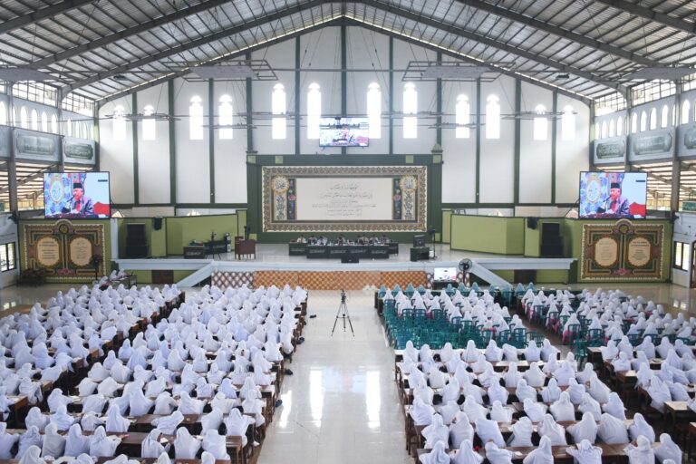 Gontor Putri 1 Bekali Santriyah Kiat-Kiat Menjadi Mudarrisah Jayyidah dengan Orientasi Materi Tarbiyah ‘Amaliyah