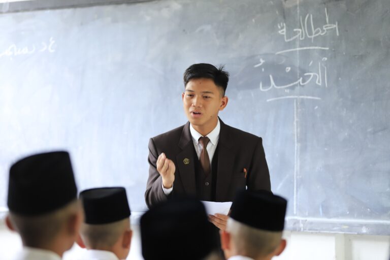 Uji Coba Sebelum Praktik Mengajar, 36 Siswa Akhir Laksanakan Micro Teaching