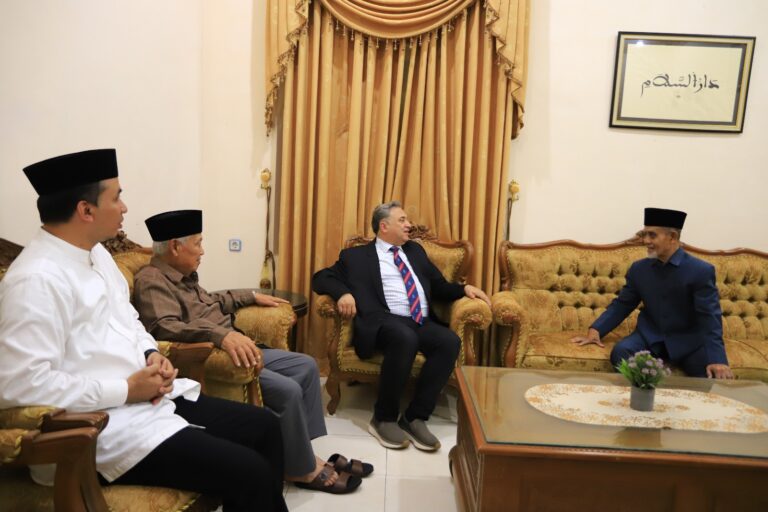 Pererat Silaturrahim Internasional, Gontor Sambut Dr. Yamani dari Kairo
