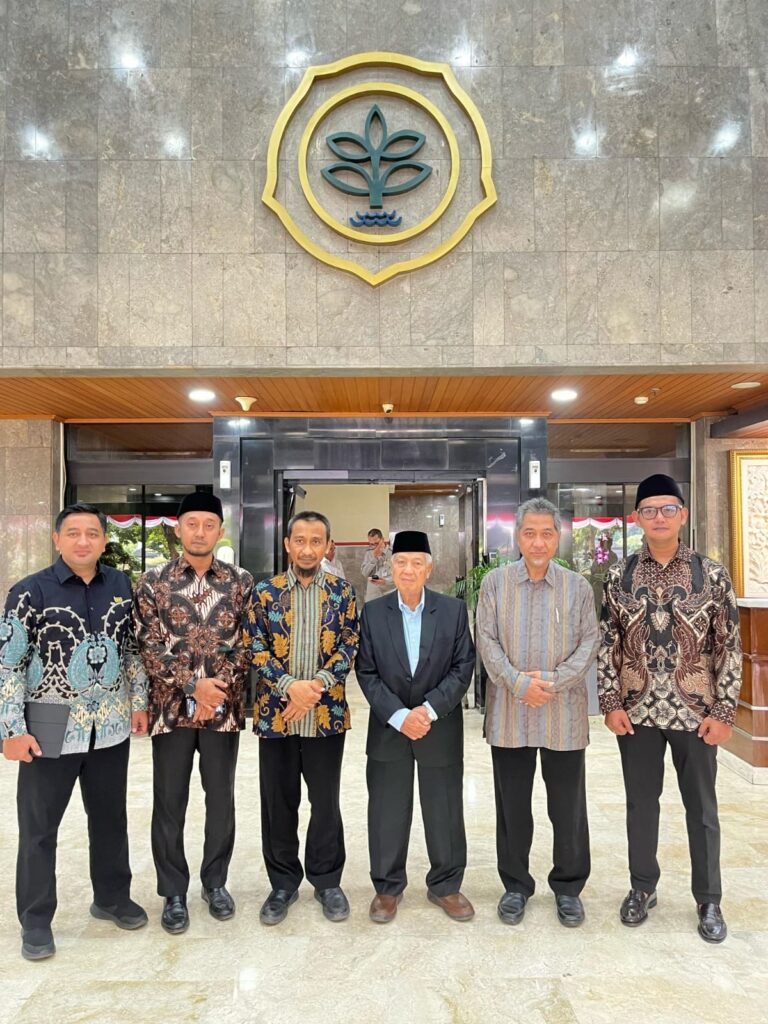 Panitia Peringatan 100 Tahun Gontor Temui Menteri Pertanian, Bahas Dukungan untuk WMSJ 2025
