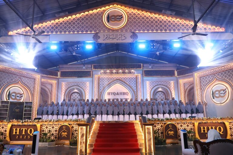 Cahaya Qur’an Sinari Darussalam : HTQ & HHQ Nasional 100 Tahun PMDG di Gontor Putri Kampus 3