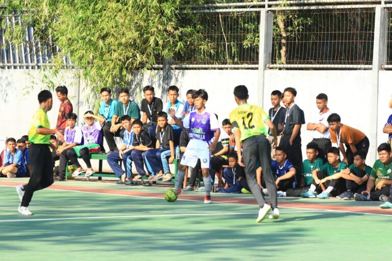 Cabor Futsal Olimpiade 100 Tahun Gontor : PMDG Kampus Pusat Raih Kemenangan Pertama