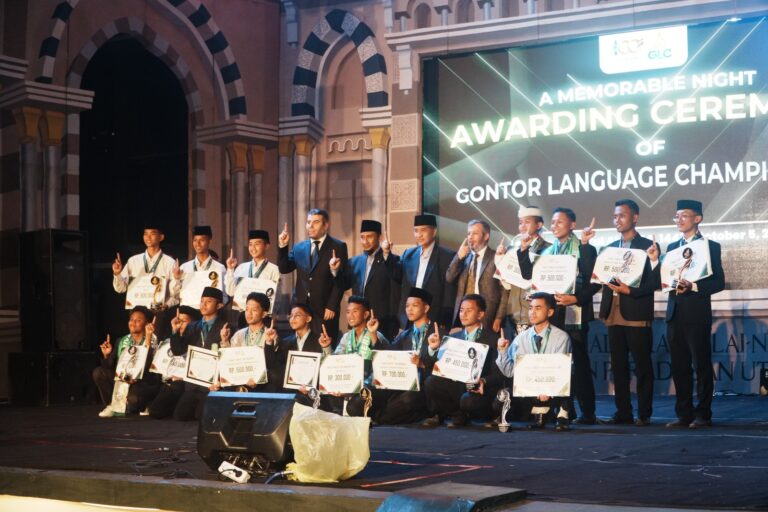 PMDG Pertahankan Tradisi Juara di Gontor Language Championship 2025