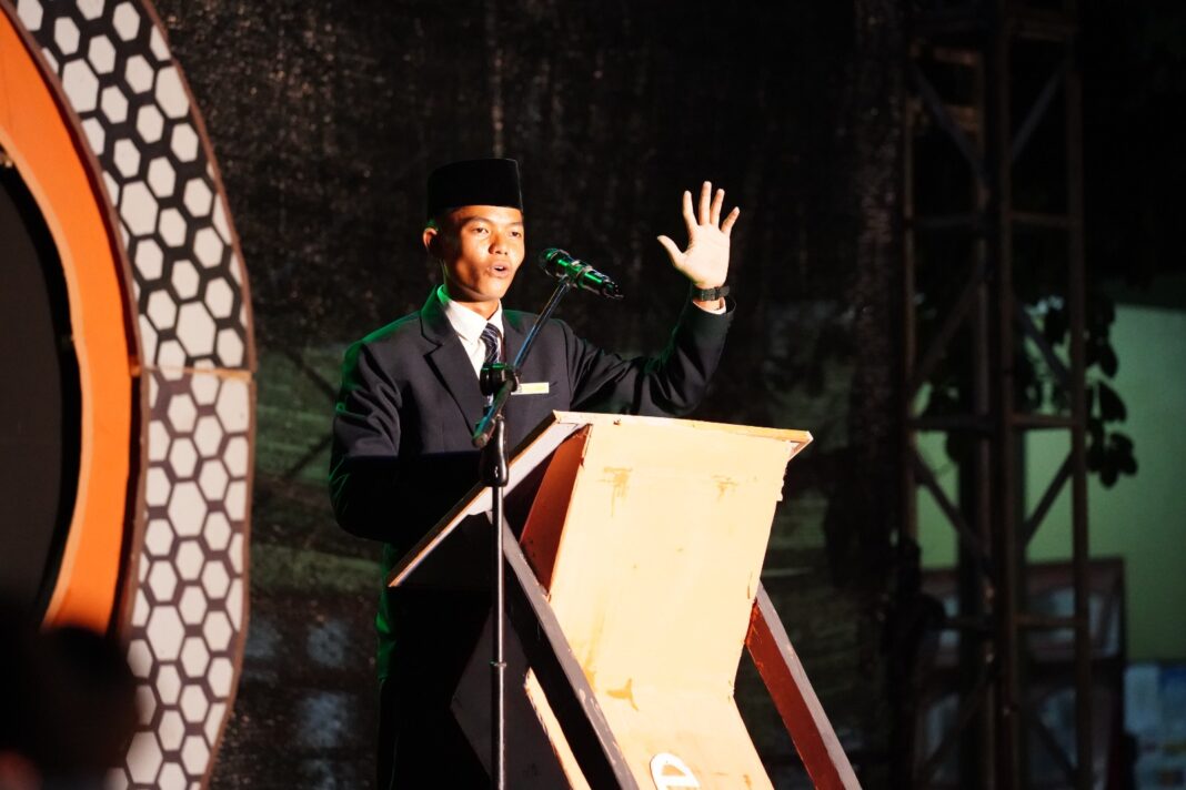 Public Speaking Contest